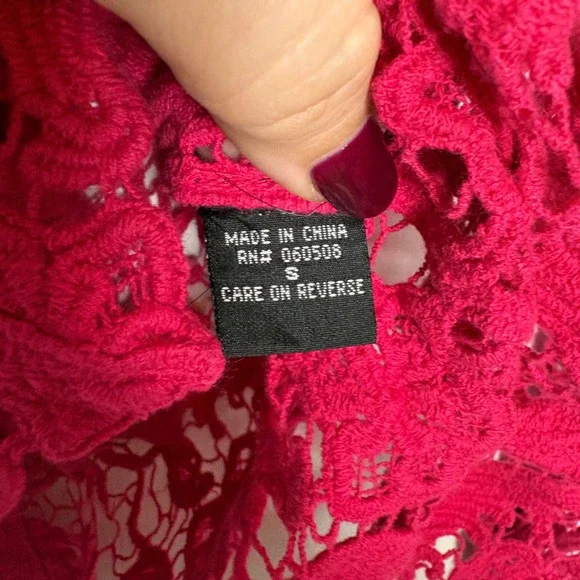 ANGIE Women's Crochet Lace Long Sleeve Scoop Neck Sweater Top Pink Size S Fairy - Picture 7 of 8